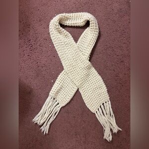 VINTAGE CREAM CHUNKY KNIT SCARF WITH FRINGE